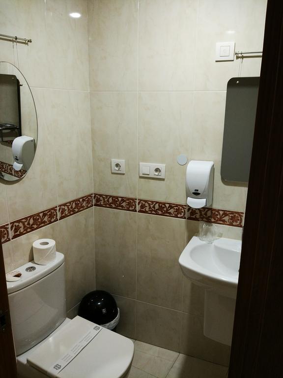 Toctoc Rooms 拉科鲁尼亚 外观 照片